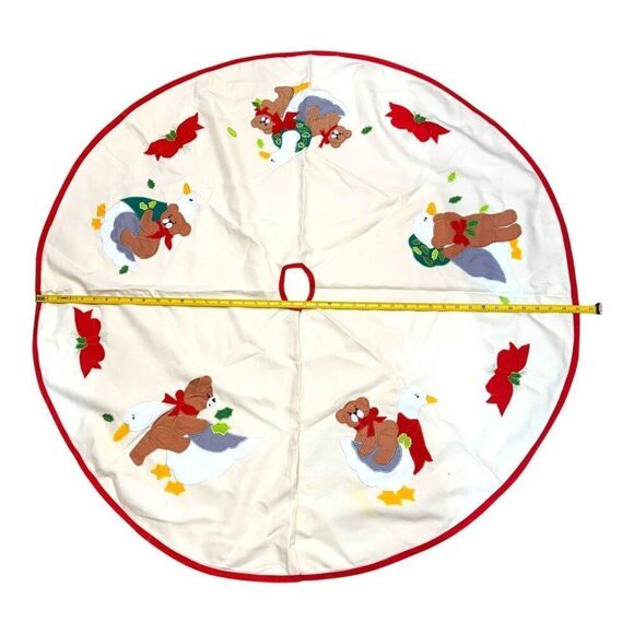 Vintage Christmas Goose & Bear Cottage Retro Tree Skirt 43” Round Cotton READ - Picture 6 of 13